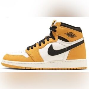 AIR JORDAN 1 RETRO HIGH OG “Rookie of the Year"